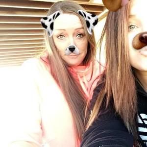 Meet your Posher, Deb